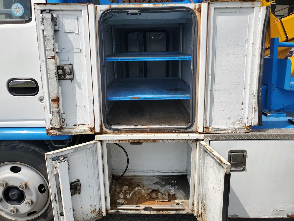 中古レッカー車 ニッサン アトラス