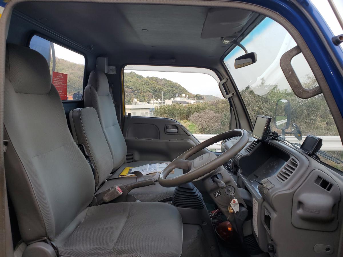 中古レッカー車 ニッサン アトラス