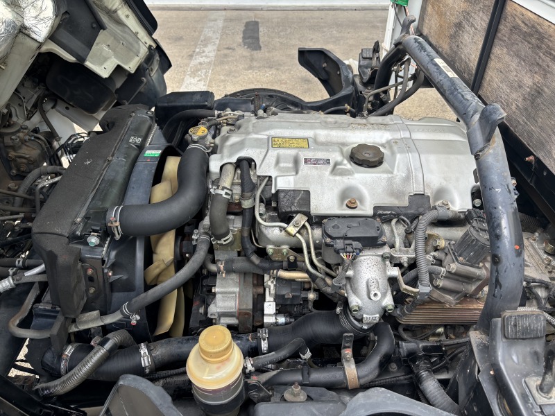 中古幌ウィング 三菱ふそう キャンター