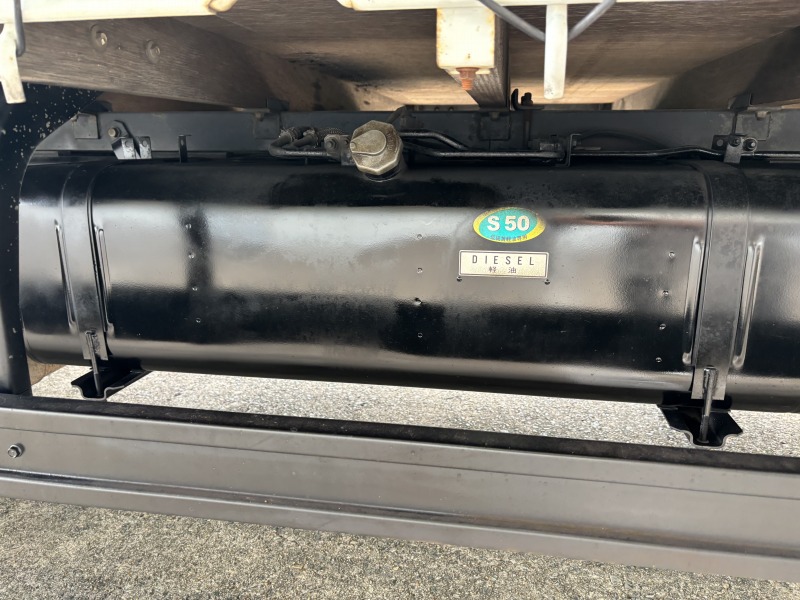 中古幌ウィング 三菱ふそう キャンター