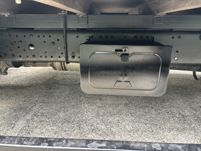 中古幌ウィング 三菱ふそう キャンター