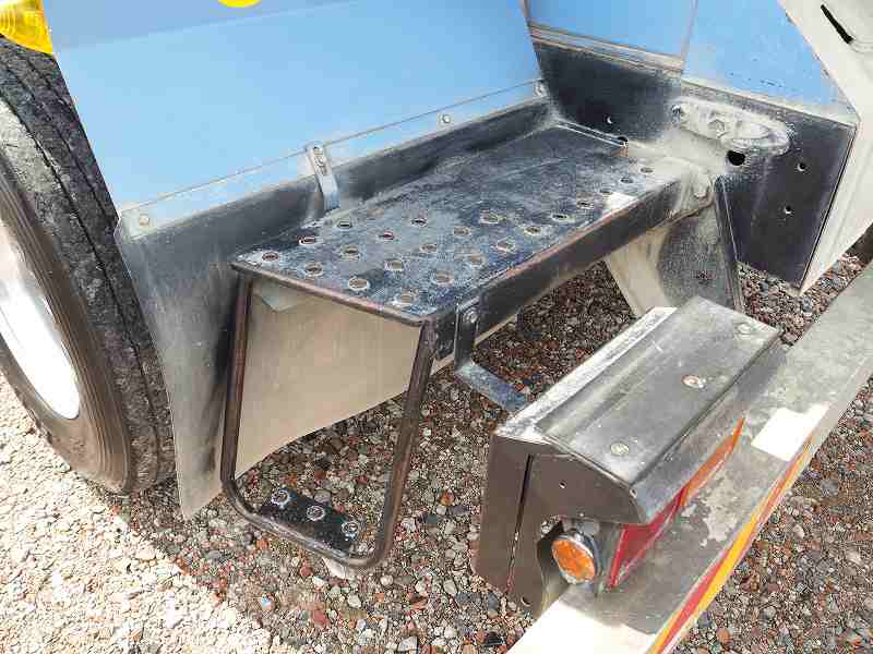 中古ミキサー車(生コン車) いすゞ ギガ