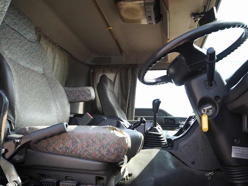 中古ミキサー車(生コン車) いすゞ ギガ