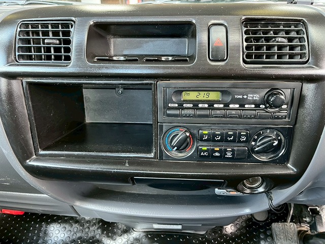 中古平ボディ マツダ ボンゴ