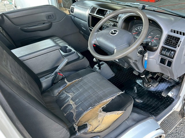 中古平ボディ マツダ ボンゴ