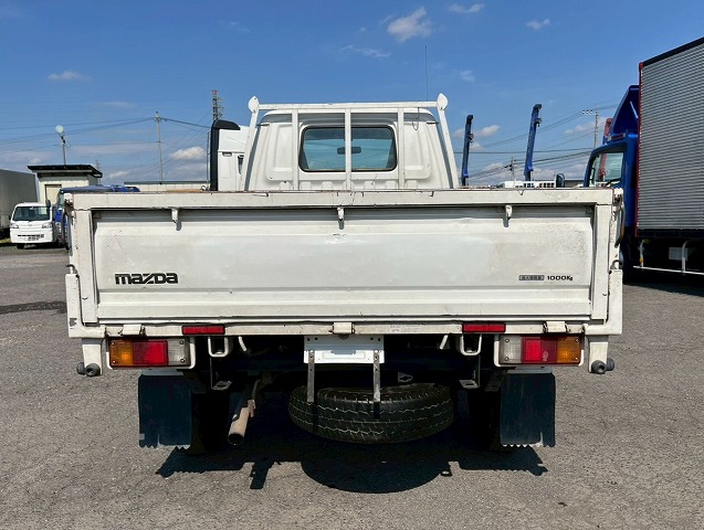 中古平ボディ マツダ ボンゴ