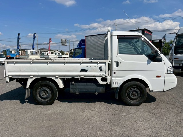 中古平ボディ マツダ ボンゴ