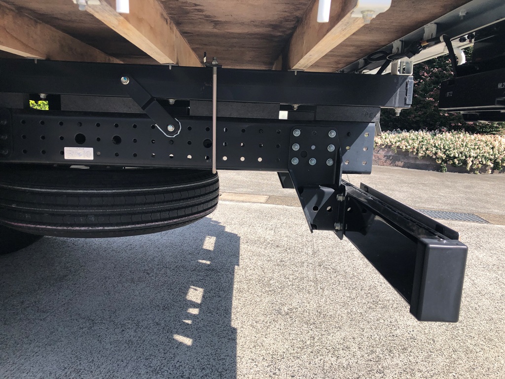 中古クレーン 三菱ふそう キャンター