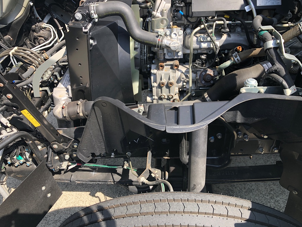 中古クレーン 三菱ふそう キャンター