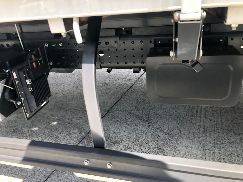 中古クレーン 三菱ふそう キャンター