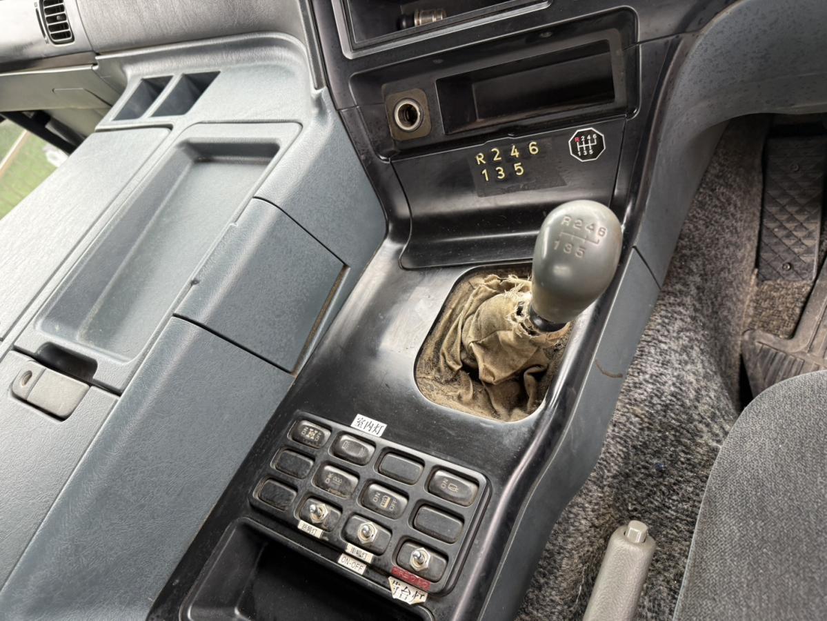 中古セルフローダー 三菱 