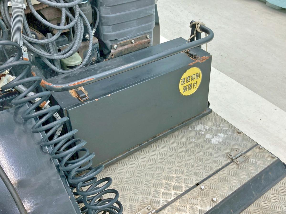 中古トラクタ 三菱ふそう スーパーグレート /520PS イノマットⅡ 流体