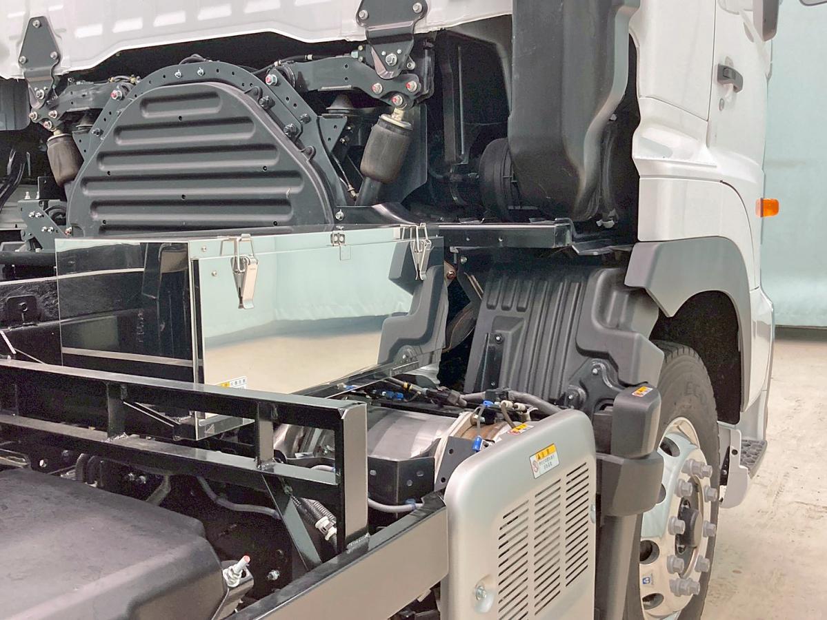 中古深ダンプ 日野 プロフィア /【未使用】22t 新明和 約27立米 380