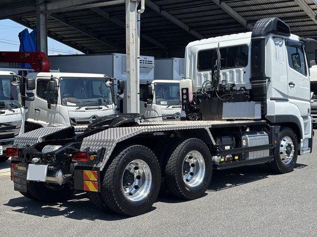 中古トラクタ 三菱ふそう スーパーグレート /R7 三菱ふそう 2KG