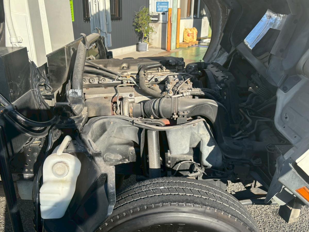 中古穴掘建柱車 三菱ふそう キャンター