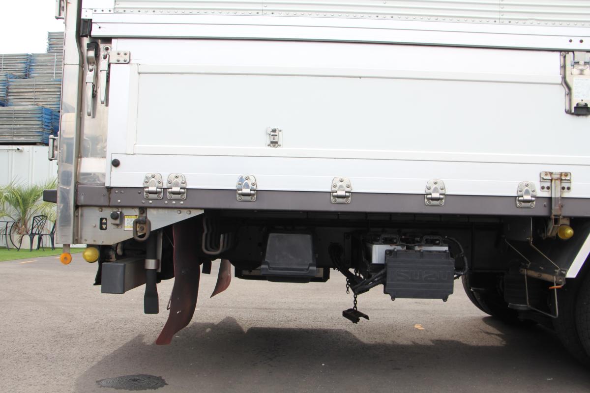 中古冷凍ウィング いすゞ ギガ