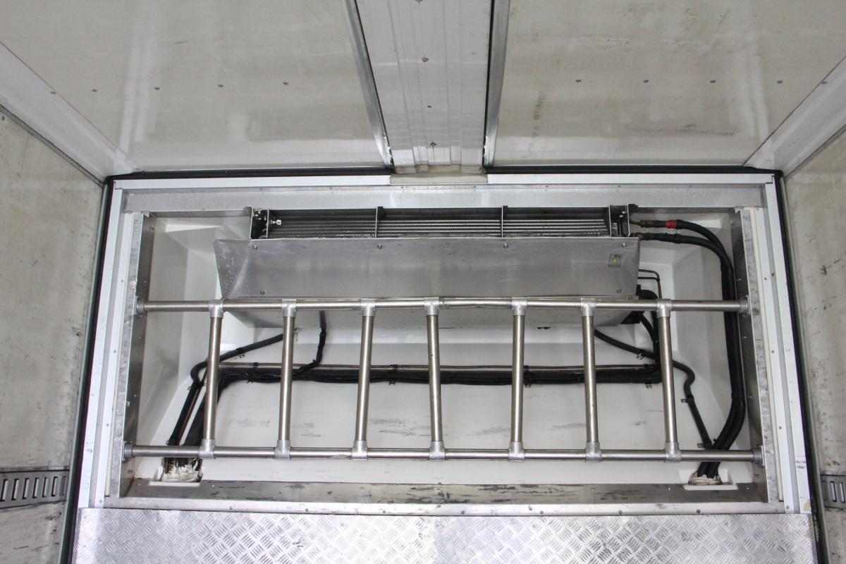 中古冷凍ウィング いすゞ ギガ