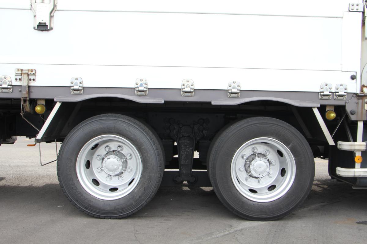 中古冷凍ウィング いすゞ ギガ