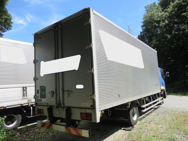 中古アルミバン いすゞ フォワード
