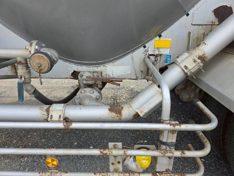 中古粉粒体運搬車 国産車その他 トレクス