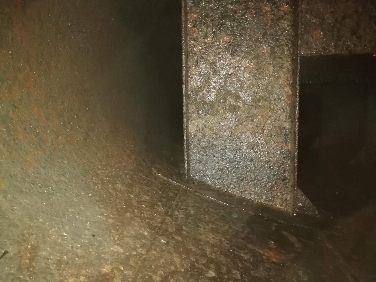 中古糞尿車(バキュームカー) 日野 デュトロ