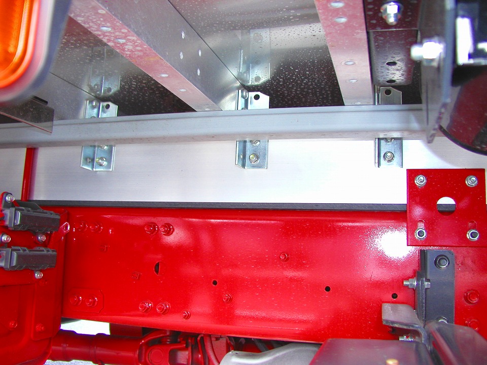 中古アルミウィング 三菱ふそう ファイター