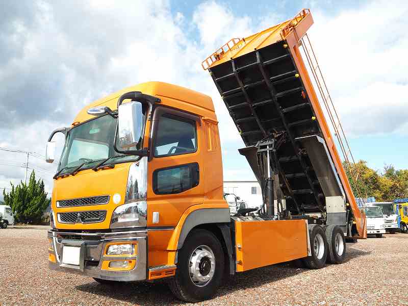 中古ダンプ 三菱ふそう スーパーグレート