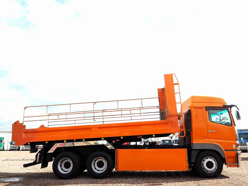 中古ダンプ 三菱ふそう スーパーグレート