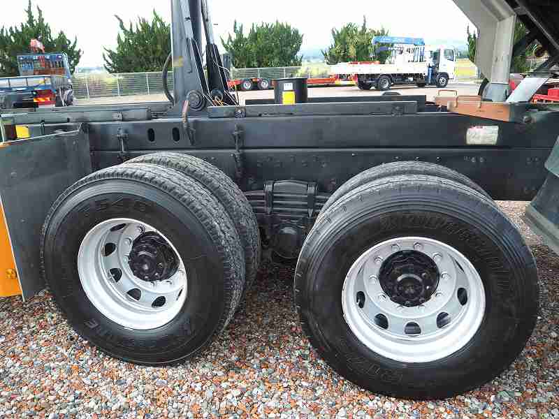 中古ダンプ 三菱ふそう スーパーグレート