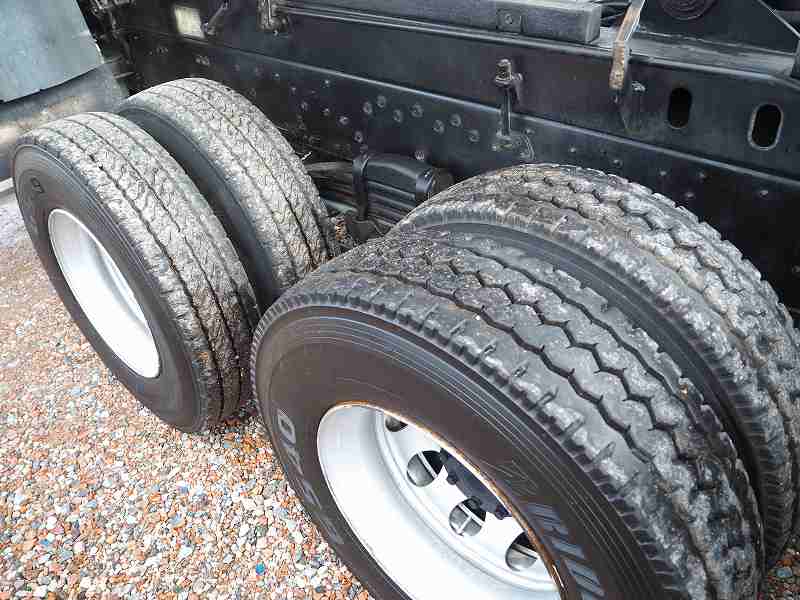 中古ダンプ 三菱ふそう スーパーグレート