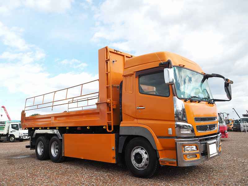 中古ダンプ 三菱ふそう スーパーグレート