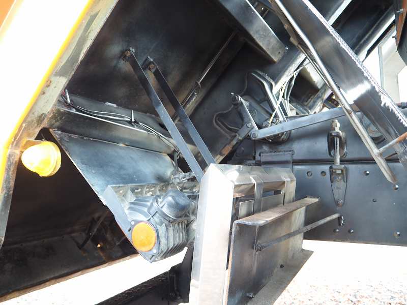 中古ダンプ 三菱ふそう スーパーグレート