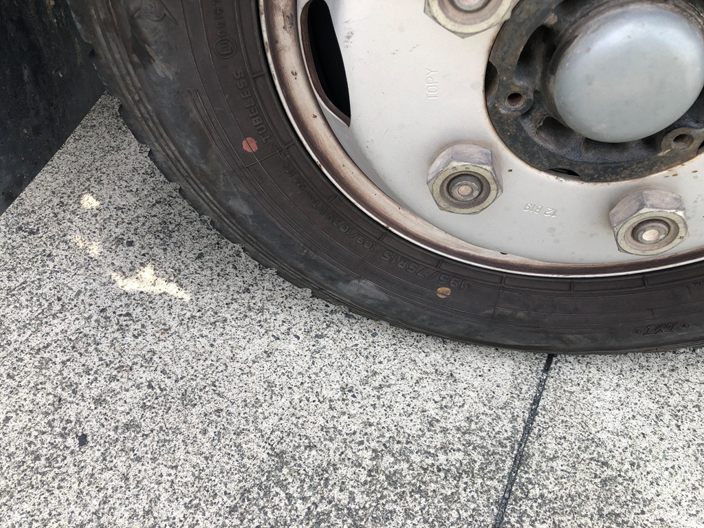 中古ダンプ 日野 デュトロ