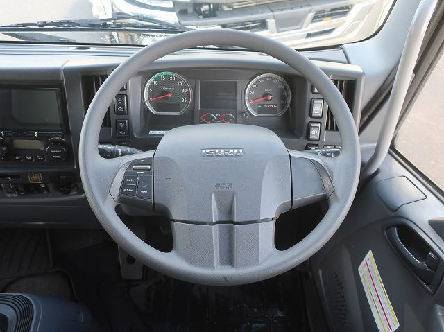 中古アルミウィング いすゞ フォワード