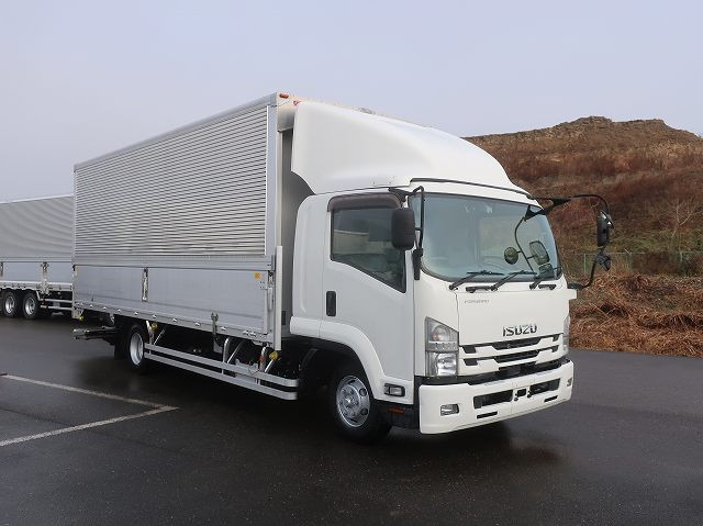 中古アルミウィング いすゞ フォワード
