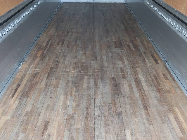 中古アルミウィング いすゞ フォワード