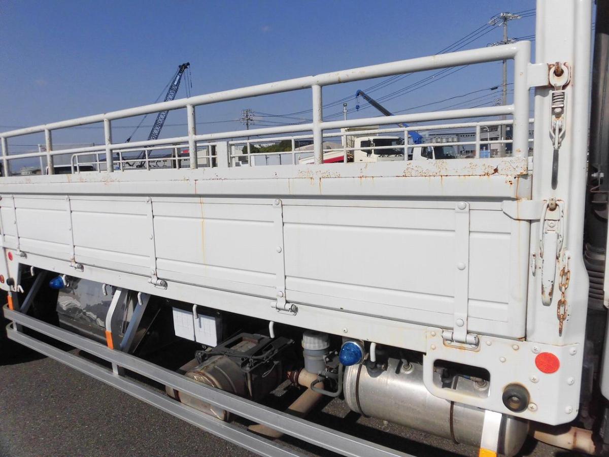 中古平ボディ 三菱ふそう ファイター