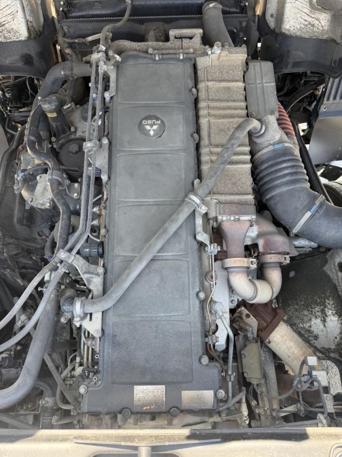 中古粉粒体運搬車 三菱 