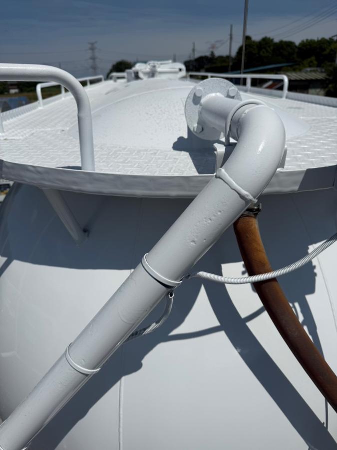 中古粉粒体運搬車 三菱 