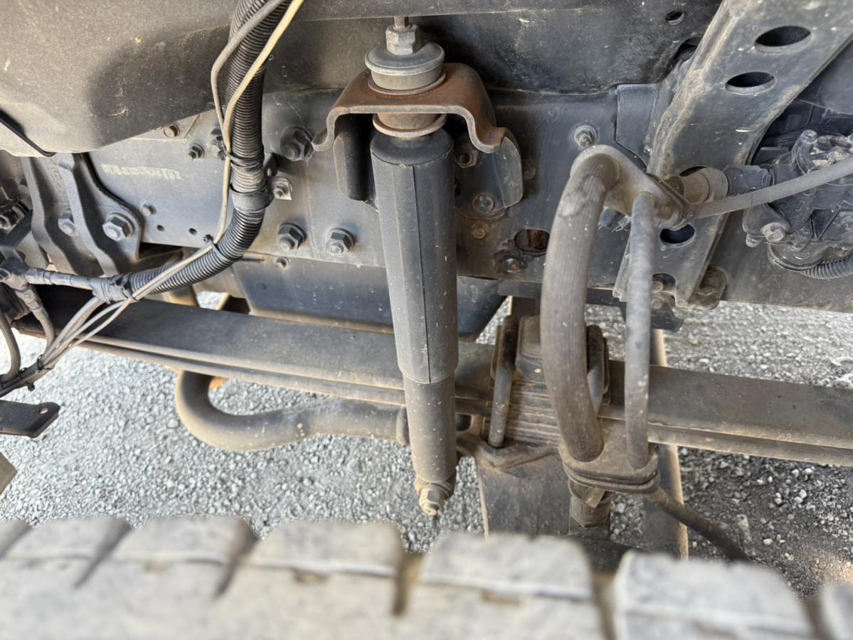 中古粉粒体運搬車 三菱 