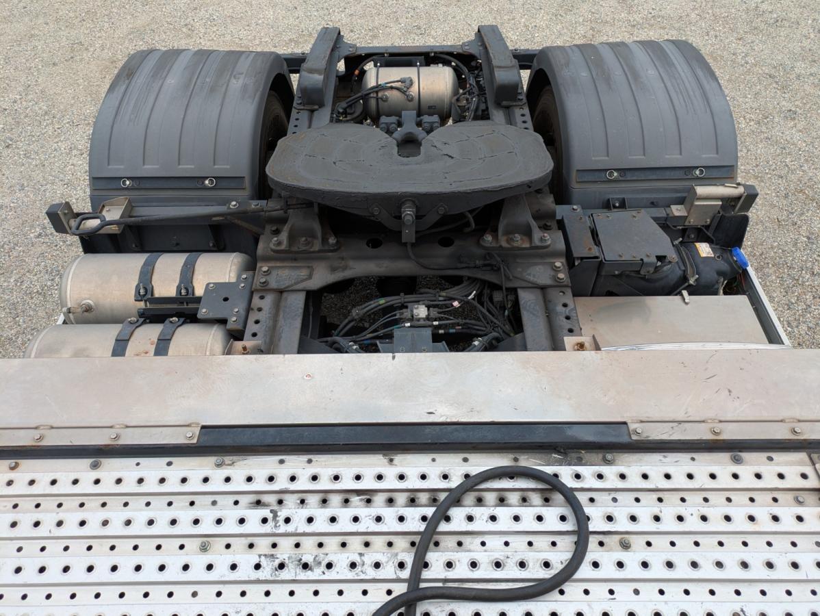 ヤッサン プロフィア 中古トラクタ 日野 プロフィア /第五輪11.5t！ハイルーフ！プロシフト