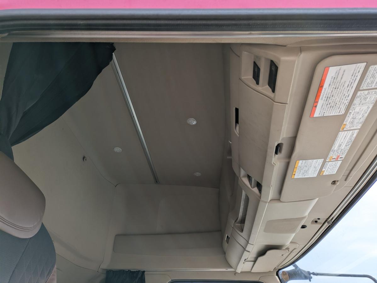 ヤッサン プロフィア 中古トラクタ 日野 プロフィア /第五輪11.5t！ハイルーフ！プロシフト