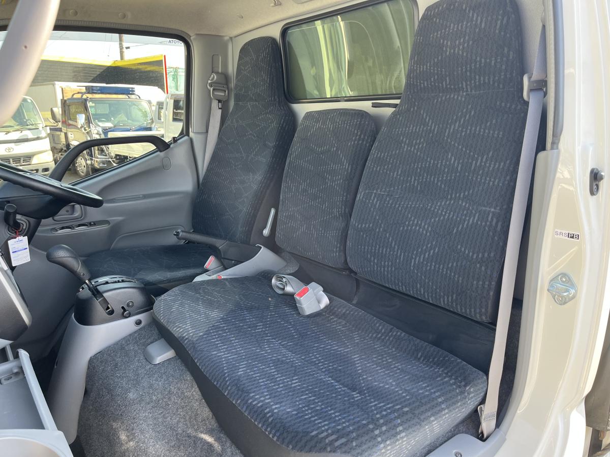 中古幌付き平ボディ トヨタ ダイナ