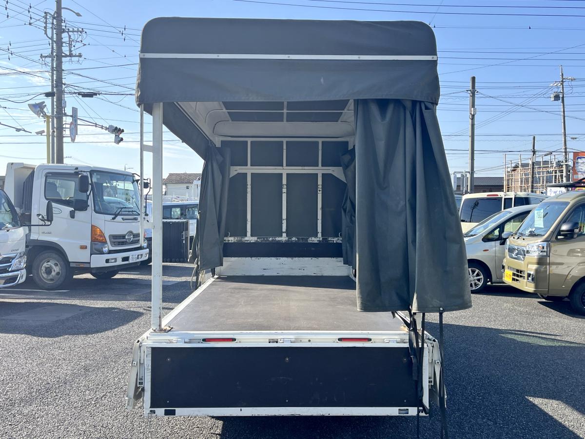 中古幌付き平ボディ トヨタ ダイナ