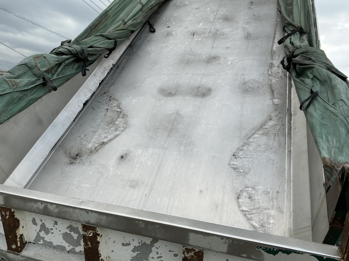 中古ダンプ 日野 プロフィア