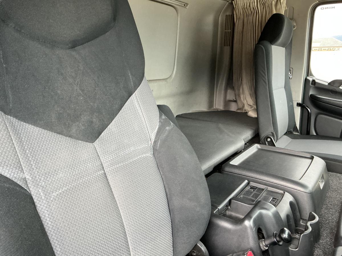 中古ダンプ 日野 プロフィア