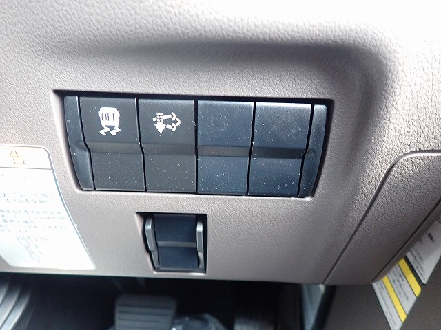 中古冷凍バン 三菱ふそう キャンター