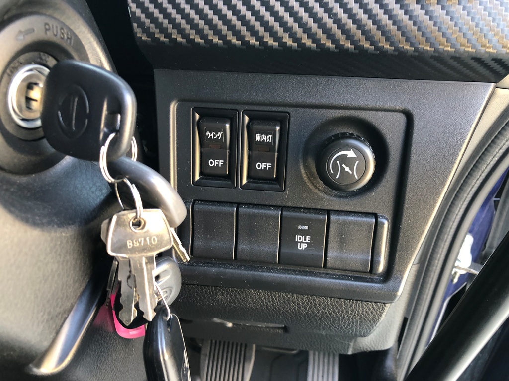 中古アルミウィング 日野 プロフィア