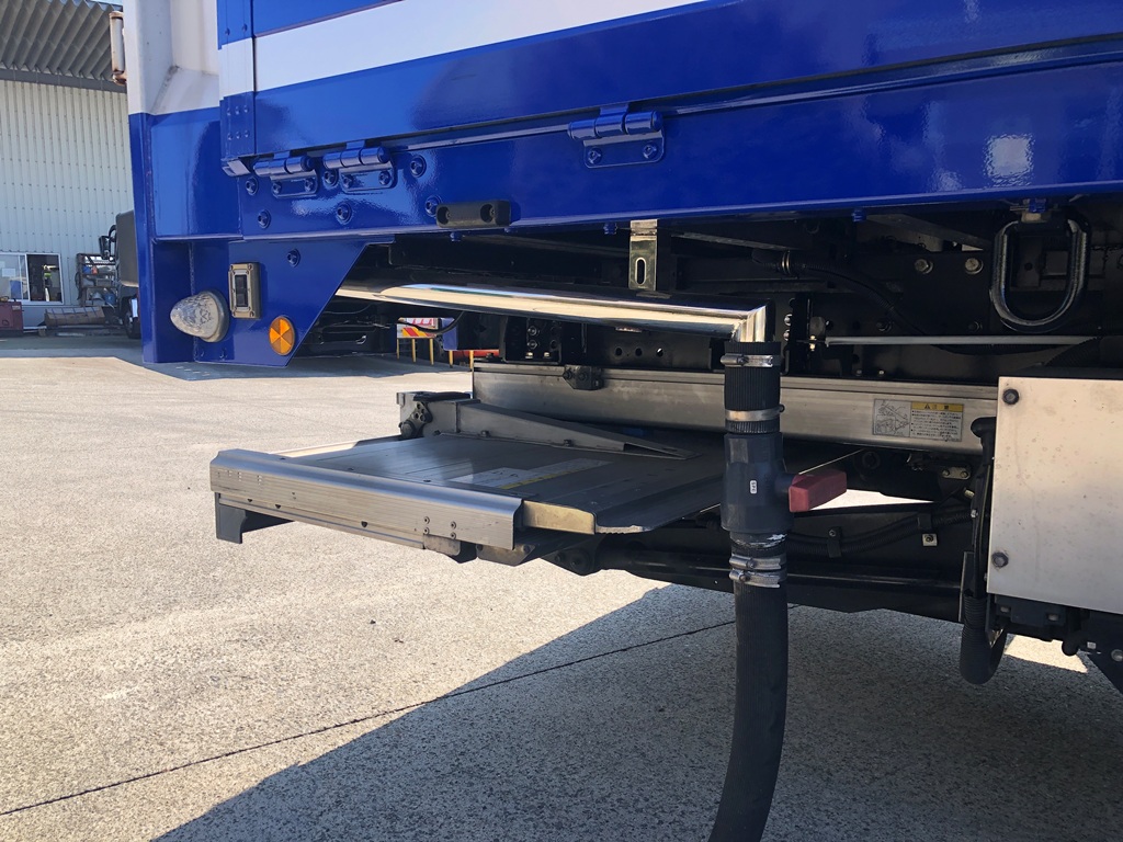 中古冷凍ウィング 日野 プロフィア