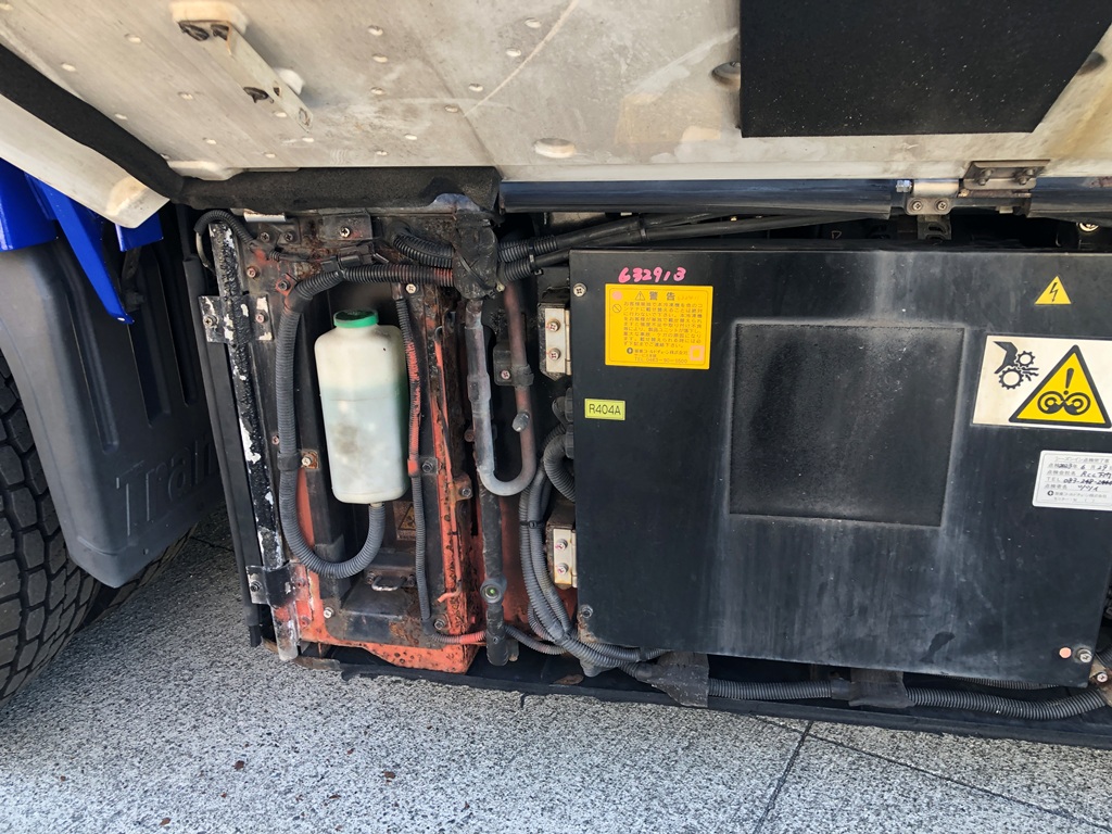 中古冷凍ウィング 日野 プロフィア